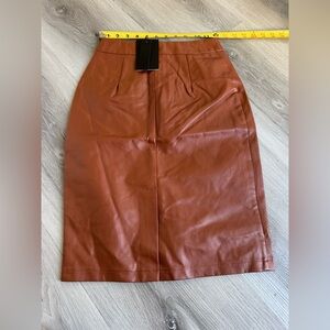 Santo by Paulo de Santo faux leather skirts size XS,S & M new